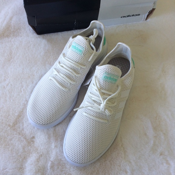 NEW IN BOX Adidas Sneakers - Picture 3 of 4